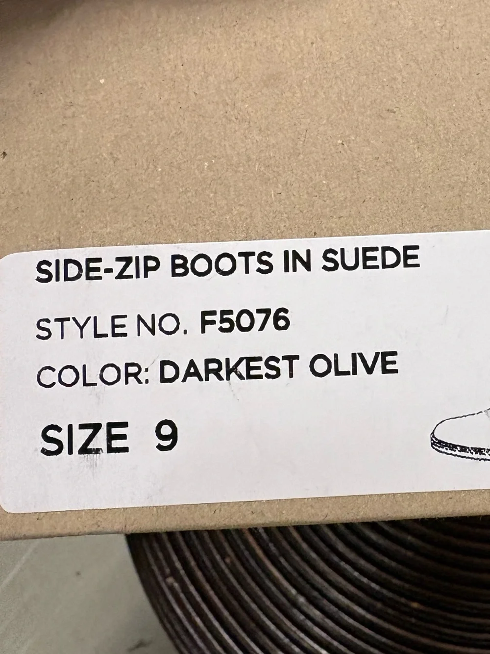 Madewell Side-Zip Boots in Suede. Olive. Size 9. New.